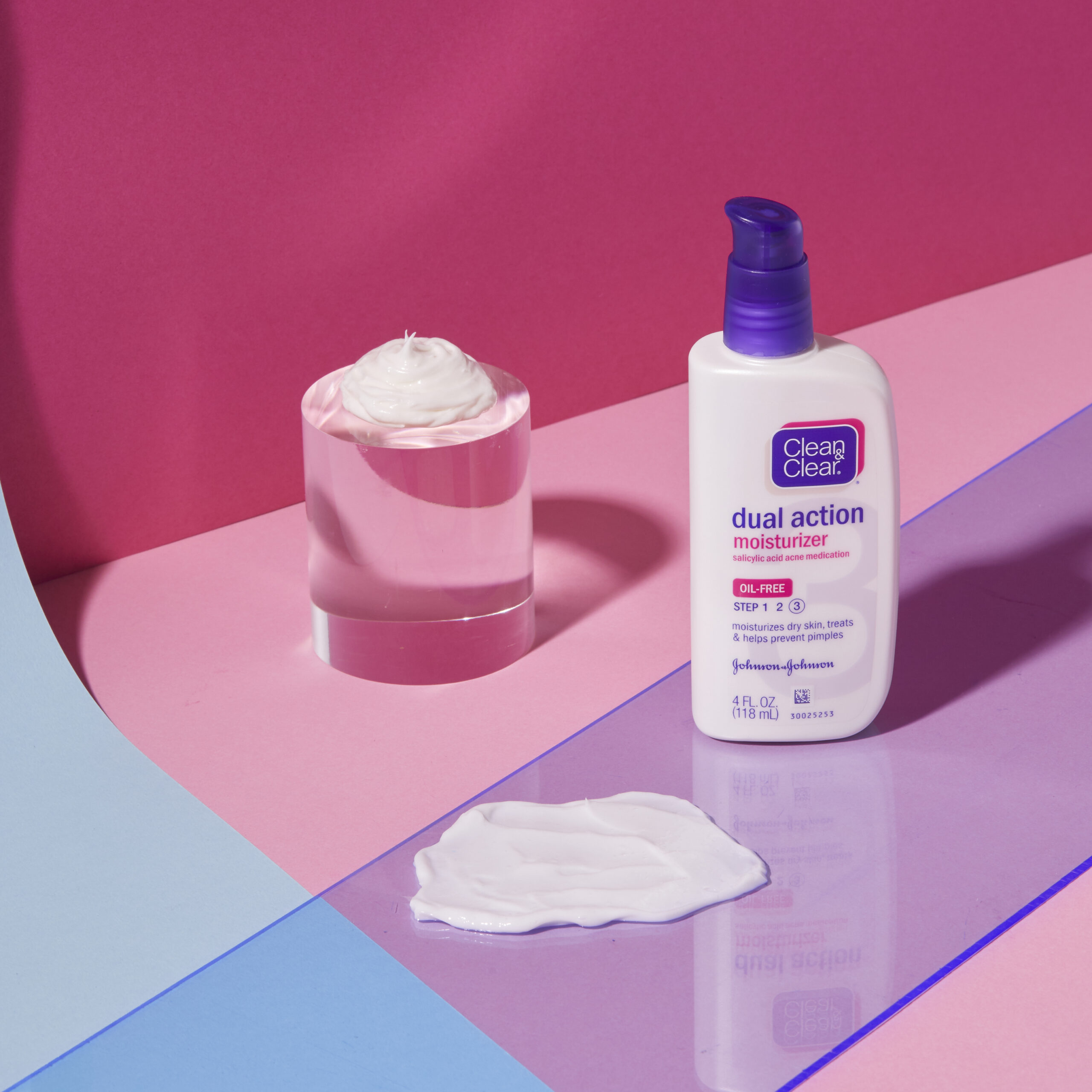 3_DUAL_ACTION_MOISTURIZER_0732