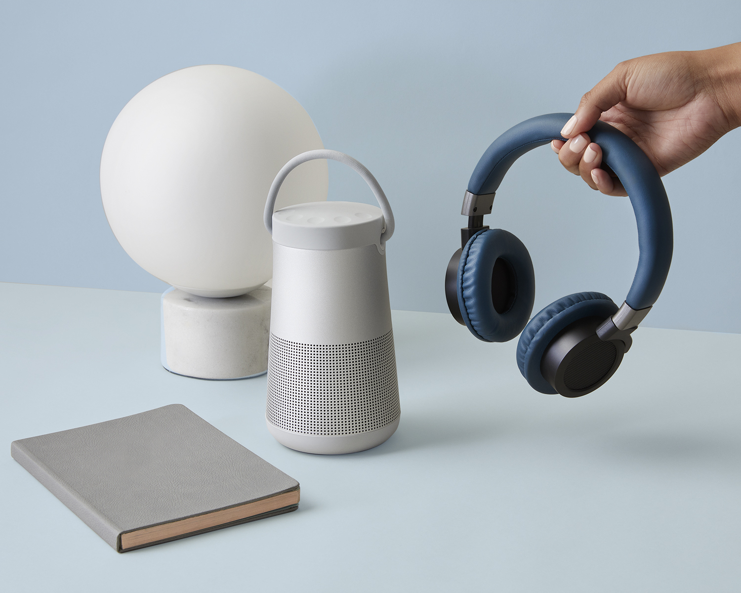 Instacart_Product_Electronics_Relaxation_Music_With_Hand_1016_Blue_1x1